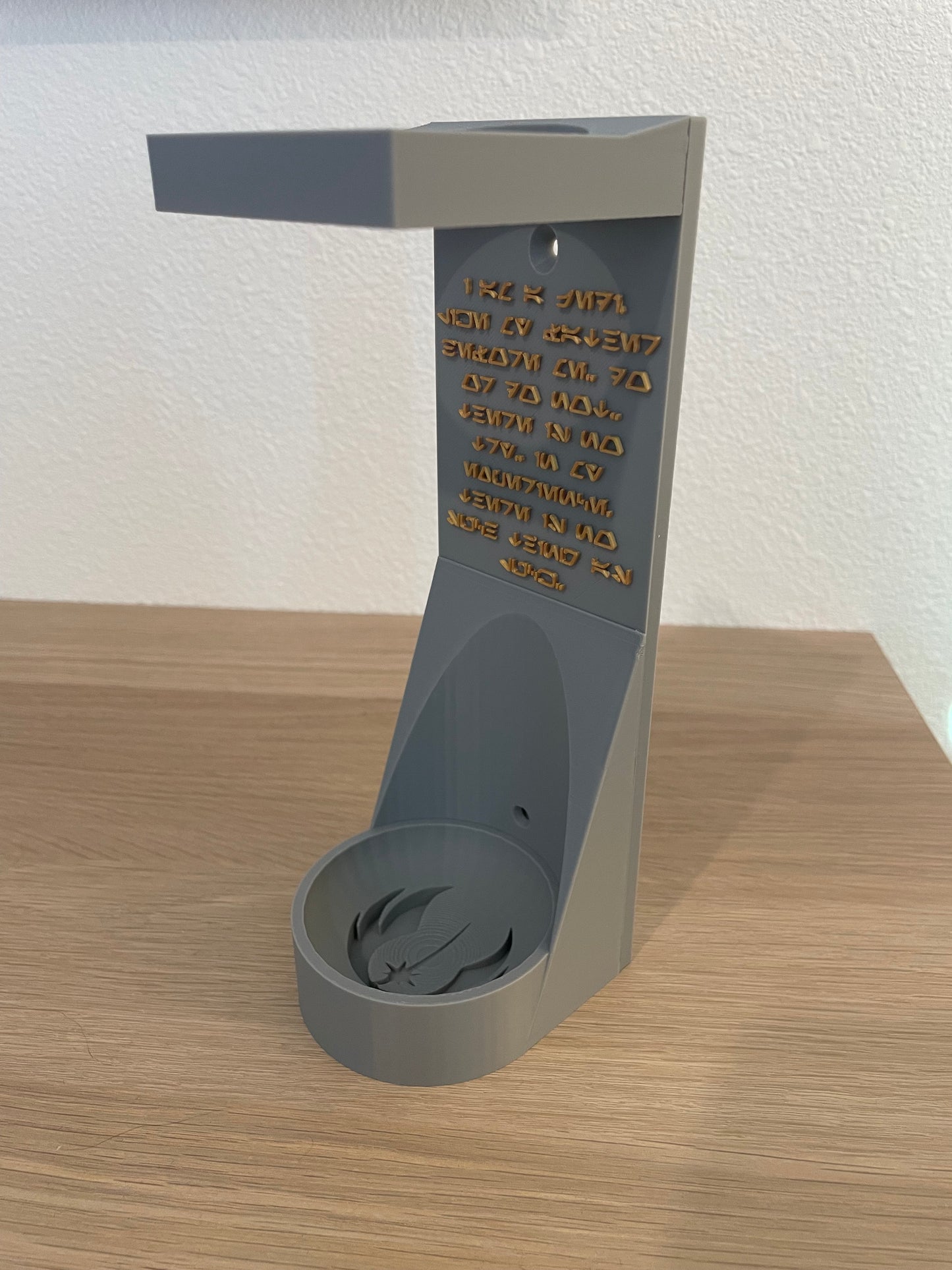 Savi's Workshop Custom Lightsaber Vertical Wall Mount | Pick Your Logo | Choose Aurebesh Inscription | 3D Printed | Free Hardware