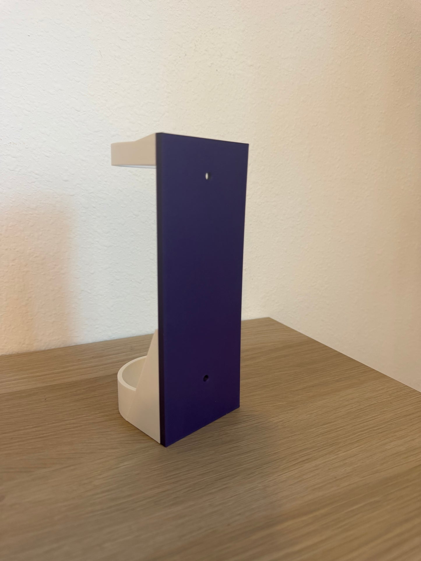 Starlight Night Time Parade Vertical Wall Mount Display for Theme Park Bubble Wands | 3D Printed Multi-Color Holders + Hardware Included (Copy)